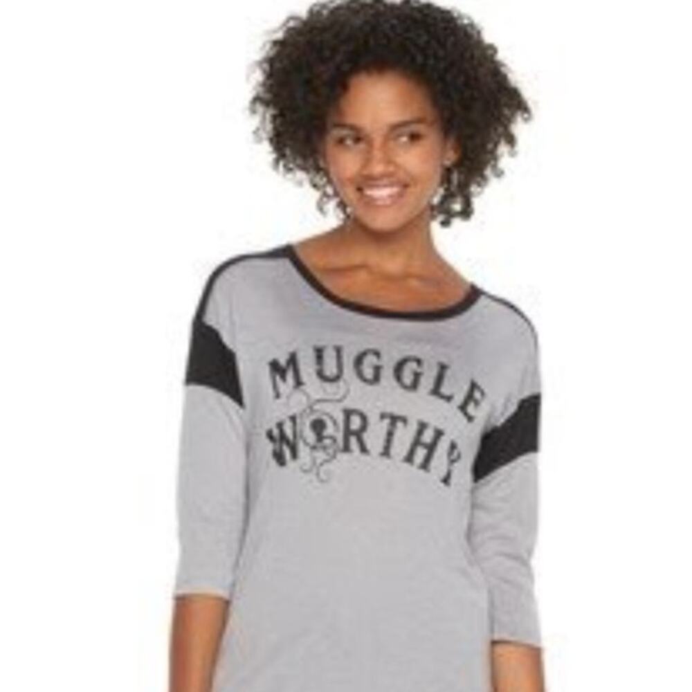 Fantastic Beasts Womens Juniors Tee XS Muggle Worthy‎ Baseball Raglan Gray Black